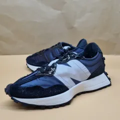 ニューバランス 327 レディーススニーカー 23センチ