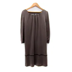 アンタイトル UNTITLED ワンピース ひざ丈 長袖 ラウンドネック 無地 3 グレージュ /SY16