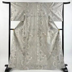 大島紬 身丈167.5cm 裄丈63.5cm S 袷 バチ衿 証紙 扇 菱 灰白 正絹 秀品 【中古】