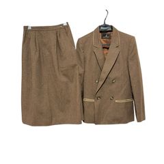 Item thumbnail for item 9e928463-c2bd-4341-bd68-f00483d47ed5