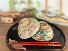 陶あん/とうあん 金彩 夫婦茶碗 ペア ご飯茶碗 花柄 - メルカリ