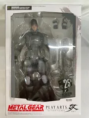 スクウェア・エニックス PLAY ARTS改 スネーク メタリック 箱傷みあり PLAY ARTS改 スネーク メタリックVer. ゲームソフト限定版同梱