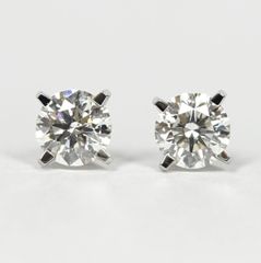 ダイヤモンド ピアス 0.6ctup Fカラー VSクラス 3EXカット H&C - メルカリ