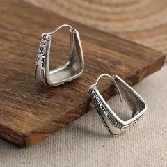 ボヘミアン ヴィンテージ 彫刻 シルバー フープ ピアス 角 彫刻  ジュエリー