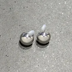 シルバー　silver　銀　イヤリング　ノンホールピアス　ノンホール　ストッパー付き　おしゃれ　高級感　ぷっくり丸　まる　サークル　ビー玉　ぷっくり　高品質　耳たぶ調整可能　S925 大人可愛い　上品　素敵　ラグジュアリー　セレブ　ギフト　プレゼント　ぽってり