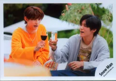 SnowMan 24年BREAKOUT/君は僕のものオフショット 向井康二/目黒蓮 公式写真 *1枚