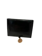 SR4 Yves SAINTLAURENT  イヴ・サンローランボーテ　BEAUTE ミラー　二つ折り　ブラック