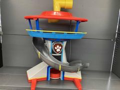 Item thumbnail for item 70ad062c-75c3-4297-b015-7796274830fb