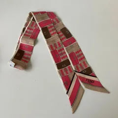 2025年最新】フェンディ スカーフ ラッピーの人気アイテム - メルカリ