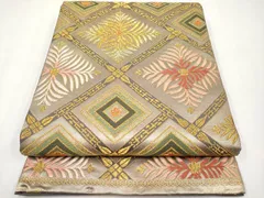 【新品未使用】　正絹生地　反物　皇室御用達　北出与三郎　落款　光琳菊　色無地 新品未使用】 正絹生地 反物 皇室御用達 北出与三郎 落款 光琳菊 色