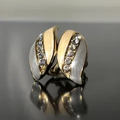 エナメルイヤリング リーフ型 ゴールドカラー jo.jo刻印 ラインストーン ネジバネ式 レディースアクセサリー■S75