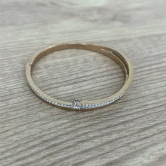 ☆SWAROVSKI スワロフスキー バングル ブレスレット ゴールド【ファッション】【1】