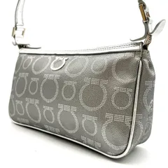 【良品】 Salvatore Ferragamo サルヴァトーレフェラガモ ショルダーバッグ トートバッグ ワンショルダーバッグ ガンチーニ 総柄 PVC レザー 革 シルバー金具 シルバー 銀色 ホワイト 白色 ユニセックス 男女兼用 メンズ レディース