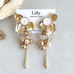 #936 大ぶり/フラワー/ゴールド/メタル/パール/揺れる/ハンドメイドピアス