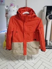 140)THE NORTH FACE kids(ザノースフェイスキッズ) ウィンドブレーカー