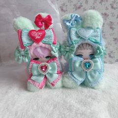 829】ほわぬい おすわりぬい服 8cm 紫×ピンク - メルカリ