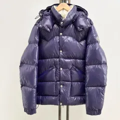 4 モンクレール バイカラー ダウンジャケット