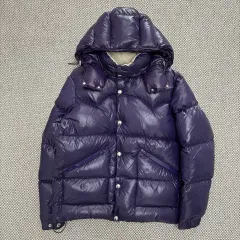 4 モンクレール バイカラー ダウンジャケット
