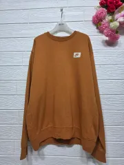 2020年 NIKE 後ろロゴ スウェット 110