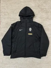 2025年最新】ユベントス ダウンの人気アイテム - メルカリ