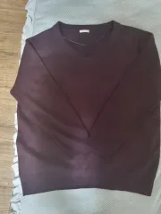 GU Vネック レディースニット L