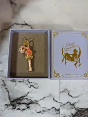 Pretty Guardians 美少女戦士セーラームーンFC 2019年度継続・新規入会特典 クリスタル・スター・コンパクト＆キューティ・ムーン・ロッドクリアペンダント