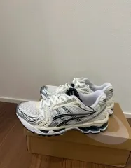 アシックス ゲル カヤノ 14 ホワイトミッドナイト