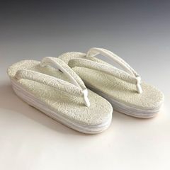 特価 高級草履 低反発 蜘蛛の巣 共鼻緒 キラキラ spider - メルカリ