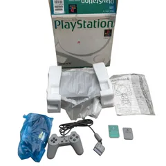 ⭐️ SONY PlayStation SCPH-5500 メモリーカード2枚、コントロール付き通電のみ確認済み　ジャンク品