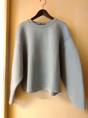 M24　ザラ　ZARA　サックスブルー　ダンボール地　スウェット　オーバーサイズ　ゆったり　裾キラキラ