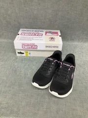 AC MW25111402 ≪中古品≫ スケッチャーズ  レディース スニーカー （HANDS FREE Swift Fit）