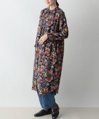SUNAO KUWAHARAスナオクワハラ 花柄フロントパネル 半袖ワンピース 