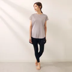 FILA 水陸両用フィットネスウェア トレーニングウェア ベージュ レディース  上下3点セット ヨガ おしゃれ 50代 40代 30代 UVカット 体型カバー  フィラ 312061p