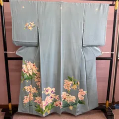 アンティーク訪問着　着物　袷　三つ紋　水色　蘭　花柄刺繍　リサイクル着物　　h-815