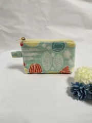 ハンドメイド　10cmファスナーポーチ　ミントグリーン　B035