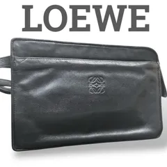 LOEWE ロエベ　クラッチバッグ　セカンドバッグ　セカンドパーチ　手持ちバッグ　ブラック　アナグラム柄　レザー　本革　型押し　メンズ　男性向け　お出かけ　普段使い　日常使い　通勤　通学　おしゃれ　ブランドカバン　鞄　バッグ　ブランド品　人気カバン