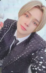 &TEAM UNIVERSAL MUSIC STORE K Go in Blind (月狼) イヤホン