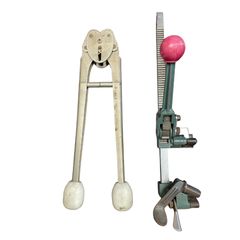 昭和レトロ】岩田製 切符切り 検札鋏 花枠 「い」（国鉄 改札鋏／切符