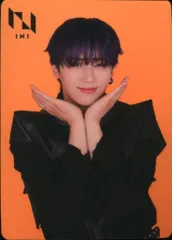 INI TOWER RECORDS 許豊凡 THE VIEW 店頭