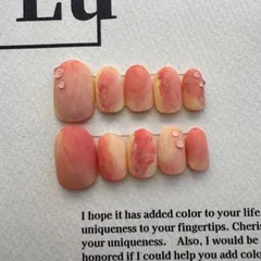 現品限り　桃ネイル　フルーツネイル　ニュアンスネイル　成人式ネイルチップ　ネ