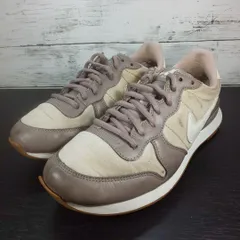 NIKE WMNS INTERNATIONALIST ナイキ ウィメンズ インターナショナリスト 24.5cm ベージュ ブラウン 茶 828407-203 L04659
