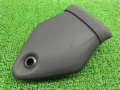 S1000RR タンデムシート 668833-10/5253 7715981 BMW 純正 中古 K47 668833-10 5253 7715981 シートバンド 車載工具付き Uxのサムネイル