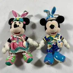 ★ Disney ディズニー  うさたまイースター ミッキーマウス ミニーマウス 2個まとめ ぬいぐるみバッジ ぬいバ ぬいば 2017 現状品 0.2kg