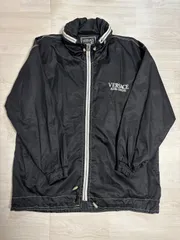 VERSACE ヴェルサーチ ☆クラシックv2☆スタジャン☆人気色☆ 2026年最新】ヴェルサーチクラシックV2の人気アイテム - メルカリ