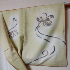 Item thumbnail for item 207767ad-e674-44a9-9e69-cf6d3ebb0627