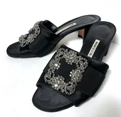 2025年最新】マノロブラニク ハンギシ サンダルの人気アイテム - メルカリ