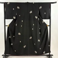 【美品】 小紋 身丈157cm 裄丈63cm S 袷 花うさぎ 草花 黒 正絹 名品 【中古】
