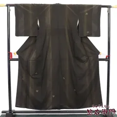 紬 大島紬風 袷 レディース 正絹 黒 茶 飛び柄 細縞 身丈158.5cm 裄丈62.5cm S～Mサイズ相当