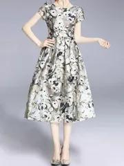 送料無料 未使用 9号 M パーティ イベント シック 花柄 ミモレ丈 フレア－ ワンピ－ス (OPN5892)