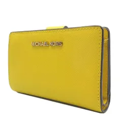 【新品】マイケルコース 35F7GTVF2L HONEY 財布 二つ折り財布 (小銭入れ有り) MICHAEL KORS JET SET TRAVEL レザー メタルロゴ コーナージップ コンパクト ウォレット パスケース付き アウトレット レディース